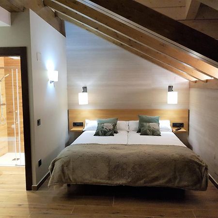 Casa Perez Guest House Yebra de Basa ภายนอก รูปภาพ
